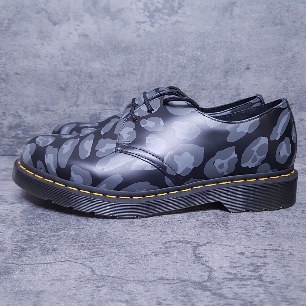 Men's Black Gray Camouflage Derby Shoes with Yellow Stitching